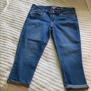 Levi’s capri jeans